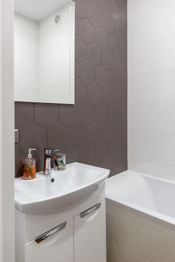 Charming Apartment In The City Center Lviv